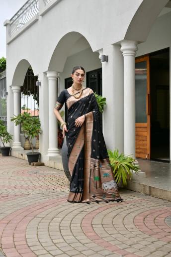 Akshara paithani silk saree wholesalers in surat with price